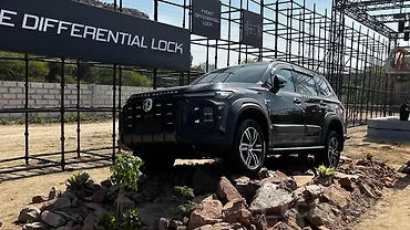 MG Majestor: Photo Gallery