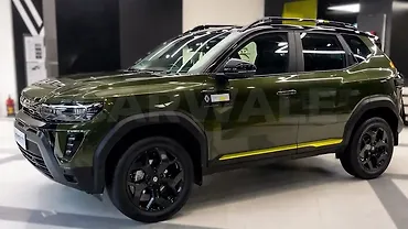 Renault Duster Left Front Three Quarter