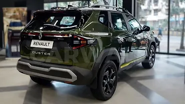 Renault Duster Right Rear Three Quarter