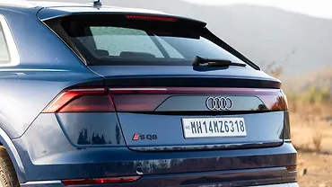 Audi SQ8 Closed Boot/Trunk