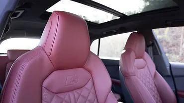 Audi SQ8 Front Seat Headrest
