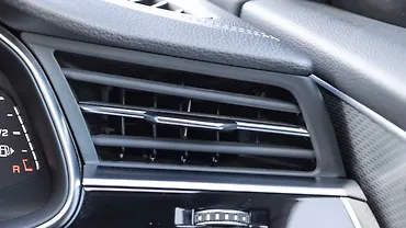 Audi SQ8 Right Side Air Vents