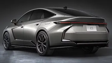 Lexus ES Left Rear Three Quarter