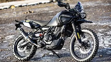 Royal Enfield Himalayan 450 Phantom Edition Available in the UK Royal Enfield Himalayan 450 Phantom Edition Available in the UK
