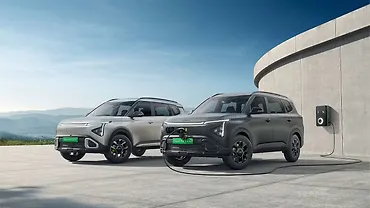 Kia Carens Clavis EV GT-Line and X-Line Launched in India