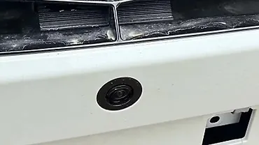 होंडा सिटी Grille Camera Image