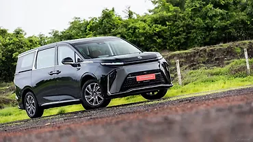 MG M9 Price up by Rs. 5 lakh, Widens Gap to Kia Carnival