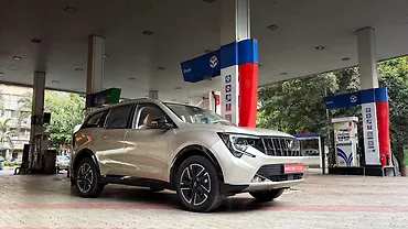 महिंद्रा XUV 7XO डीज़ल मैनुअल का माइलेज हुआ टेस्ट; जानें क्या है असली आंकड़ा? 