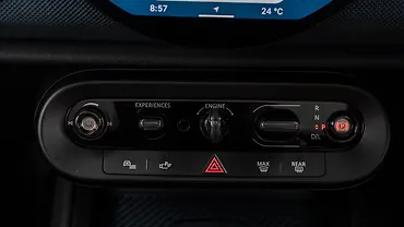 Mini Countryman C AC Controls