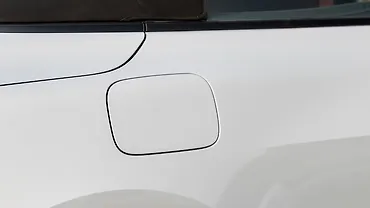 BMW M440i Closed Fuel Lid BMW M440i Closed Fuel Lid