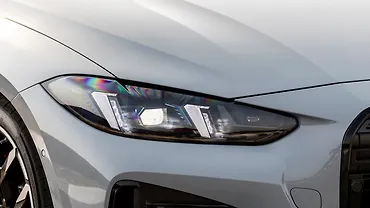 BMW M440i Headlight BMW M440i Headlight