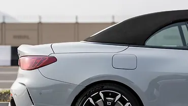 BMW M440i Rear Windshield/Windscreen BMW M440i Rear Windshield/Windscreen