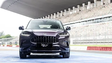 Honda ZR-V Front View