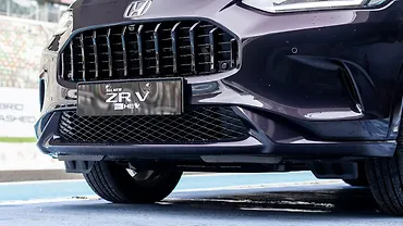 Honda ZR-V Grille