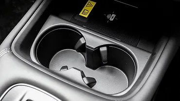 Honda ZR-V Cup Holders