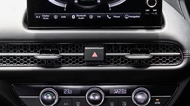 Honda ZR-V Front Centre Air Vents
