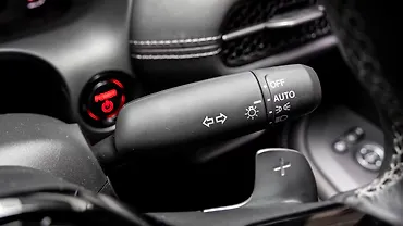 Honda ZR-V Headlight Stalk