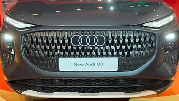 Audi New Q3 Grille
