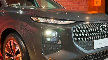 Audi New Q3 Headlight