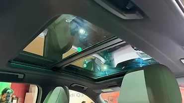 Audi New Q3 Sunroof/Moonroof