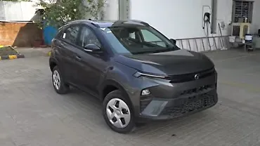 Tata Nexon Pure+ PS Variant Reaches Dealers