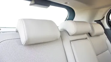 होंडा एलिवेट Rear Middle passenger head rest