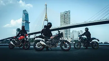Royal Enfield Guerrilla 450 Apex is a Roadster With More Bite