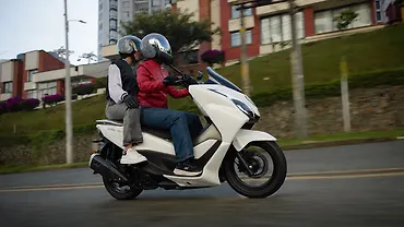 Suzuki Burgman 150 Should Come to India! Suzuki Burgman 150 Should Come to India!