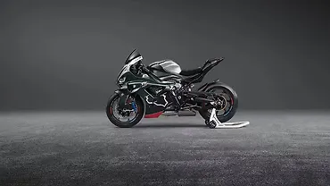 BMW M 1000 RR Isle of Man TT Limited Edition: Image Gallery