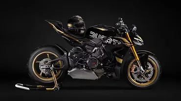 Ducati Streetfighter V4 S Collezione 100: Image Gallery 