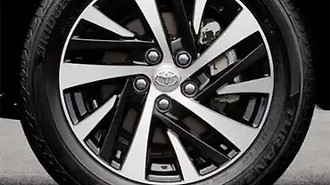 Toyota Innova Crysta Wheel
