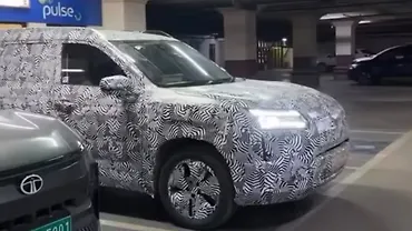 Wuling Starlight 560 Spotted Charging: Plug-in Hybrid or EV?