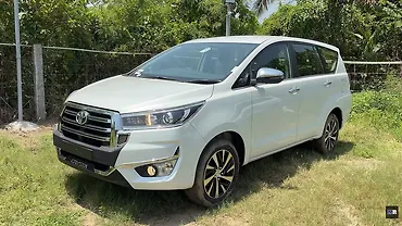 2026 Toyota Innova Crysta Reaches Local Dealer Yards