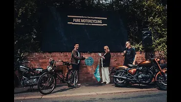 Royal Enfield marks 125 years with Redditch heritage plaque