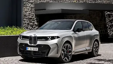 BMW New X5 Right Front Three Quarter