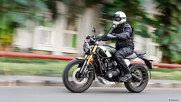 Triumph Scrambler 400 X, Scrambler 400 XC prices increased