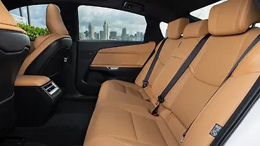 Lexus ES 350h Rear Seats Lexus ES 350h Rear Seats