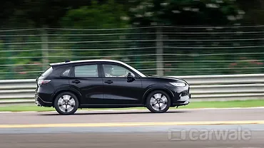 Honda ZR-V Right Side View