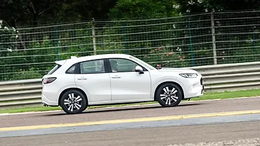 Honda ZR-V Right Side View
