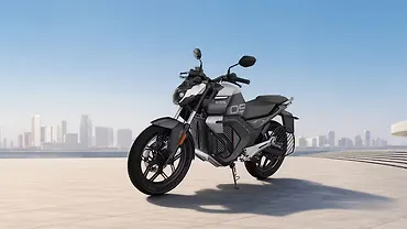 Benelli 902S debuted in Beijing Moto Show - BikeWale