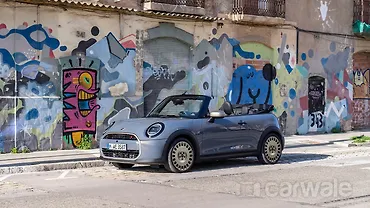 Mini Convertible Stardust Edition Launched in India at Rs.62.90 Lakh Mini Convertible Stardust Edition Launched in India at Rs.62.90 Lakh