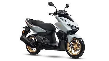 Benelli 902S debuted in Beijing Moto Show - BikeWale