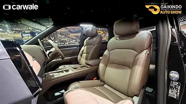 MG Hector Hawk Front Row Seats