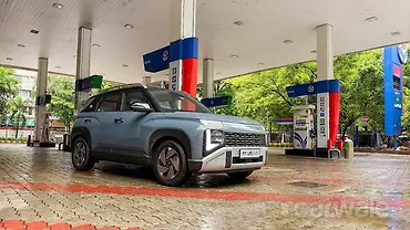 Hyundai Venue Diesel Automatic Real-world Mileage Tested