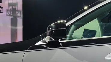 BMW i7 ORVM Blinker