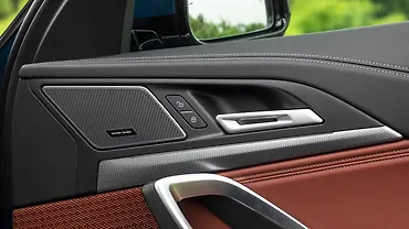 BMW X1 LWB Front Right Door Pad Handle BMW X1 LWB Front Right Door Pad Handle