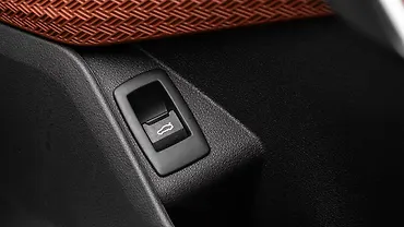 BMW X1 LWB Rear Power Window Switches BMW X1 LWB Rear Power Window Switches