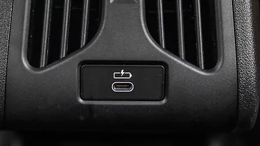 BMW X1 LWB Rear Row Charging Point BMW X1 LWB Rear Row Charging Point