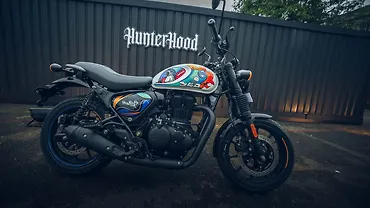 Royal Enfield Hosts HunterHood in Kochi