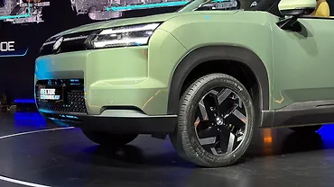 MG Hector Tomahawk EV Headlight